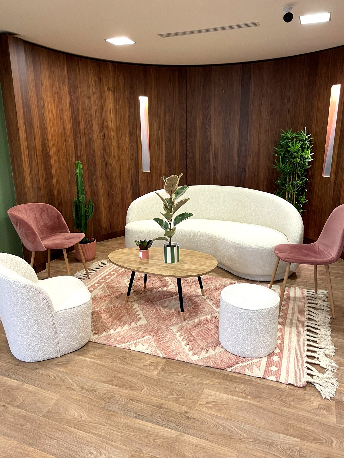 Espace lounge d'accueil des apprenants